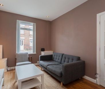 Room 2, 28 Rutherglen Street, Belfast, BT13 3LS - Photo 1
