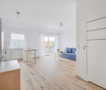 Kawalerka z balkonem w pełni wyposażona. 31.97 m² - Photo 4
