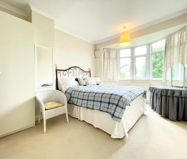 3 bedroom semi-detached house to rent - Photo 6