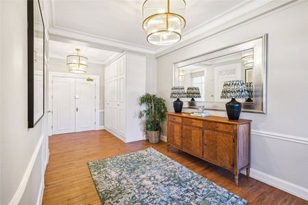 A three bedroom apartment of approximately 1,808 square feet. - Photo 4