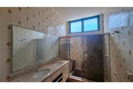 Alugo Casa Residencial ou Comercial com 414m², 4 quartos e 6 Vagas no Jardim Sumaré - Photo 3