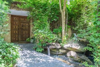 Majadahonda, Community of Madrid 28221