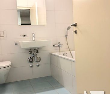 MAGNIFIQUE 4½ PIECES DUPLEX DANS IMMEUBLE RECENT - Photo 5