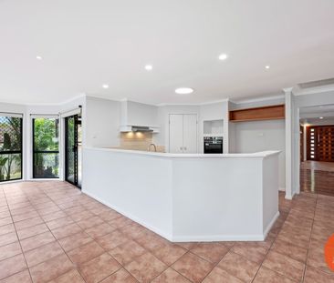 4 Bedroom stunning Home, Just renovated - Photo 6
