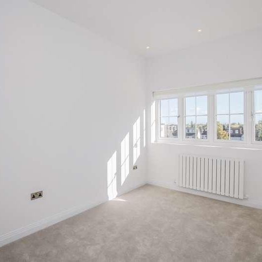 Sunny Gardens Road, Hendon, NW4 - Photo 1