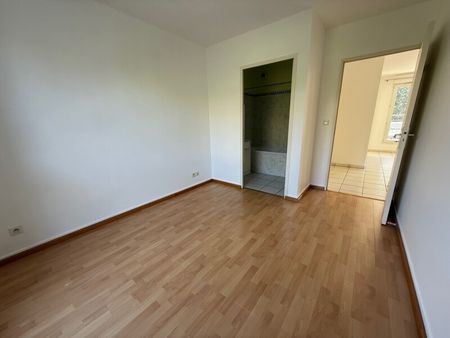 Location Appartement 2 pièces 44m² ORLEANS 45000 - Photo 3