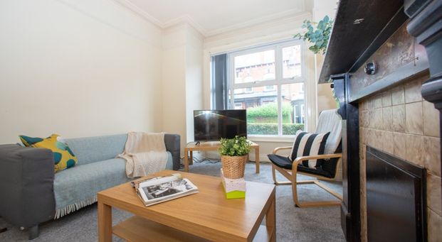 11 Hessle Mount, Hyde Park, Leeds, LS6 1EP - Photo 1