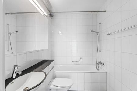 3.5 Zimmer, 72 m², 4. Stock - Photo 5