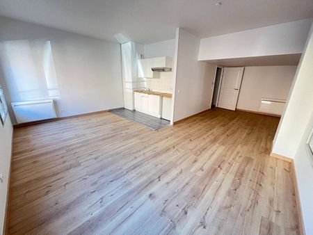 Location appartement 1 pièce 43.73 m² à Tourcoing (59200) LA VICTOIRE LA VICTOIRE - Photo 2