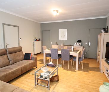 Appartement met 2 slaapkamers in het centrum van Beveren (Roeselare) - Foto 1
