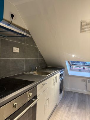 1 Bed Flat, Sudbury Court Road, HA1 - Photo 1