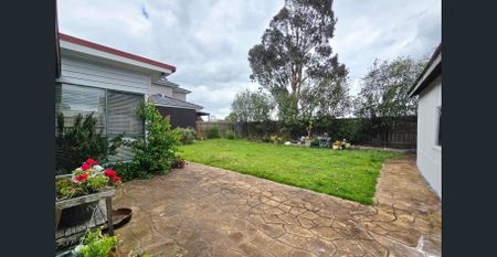 Renovated Delight - Photo 4