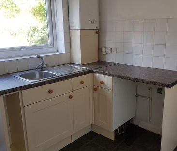 2 bedroom terraced house to rent - Photo 6