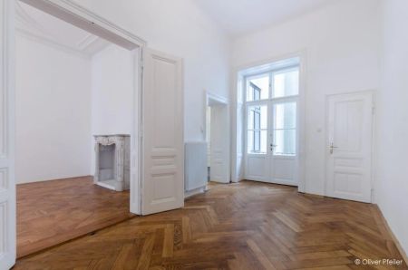 REPRÄSENTATIVE KLASSISCHE BEL ETAGE WOHNUNG IM BOTSCHAFTSVIERTEL - Foto 3