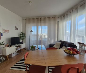 Location Appartement 2 pièces 44m² - Photo 5