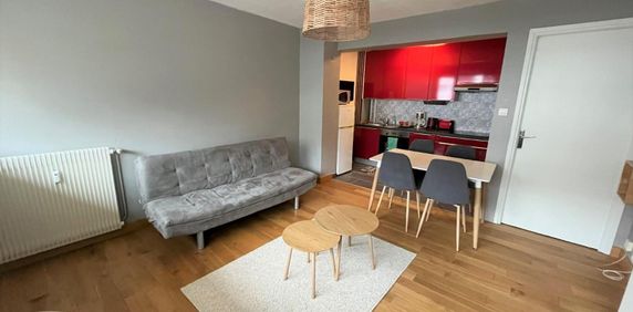 Location Appartement 2 pièces 38m² LILLE 59800 - Photo 2