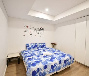 One Bedroom Plus Study With Built-in Wardrobes (unfurnished) - Photo 1