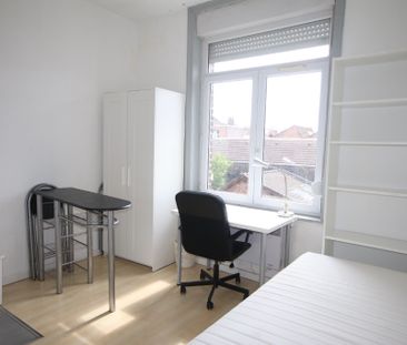 Location Appartement 1 pièce 11m² LILLE 59000 - Photo 1