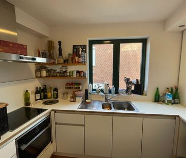 Gunstig gelegen appartement met autostaanplaats - Photo 4