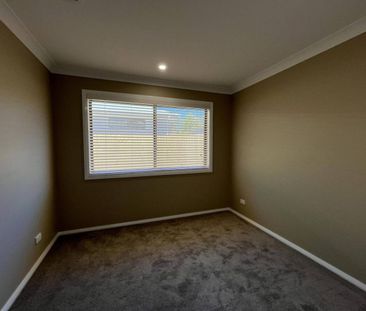 Modern Comfort Close To Town - Photo 6