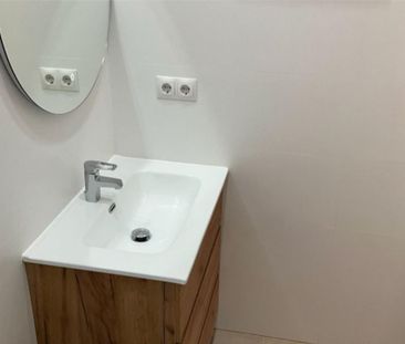 Apartamento de alquiler en Calle de la Sombrerería, 6, Embajadores ... - Photo 2