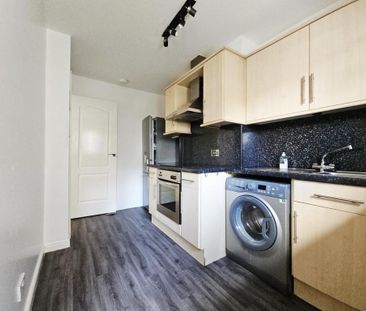 1 bedroom ground floor flat to rent - Photo 6