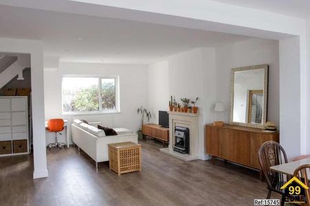 Amberley Road, Patchway, Bristol, United Kingdom, BS34 - Photo 2