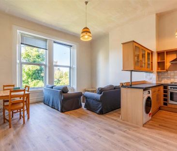 3 bedroom apartment to rent - Photo 4