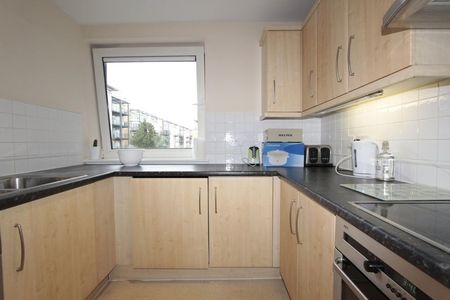 Room in a Shared Flat, Boardwalk Place, E14 - Photo 4