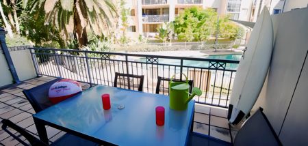 1 Bedroom Apartment - Photo 2