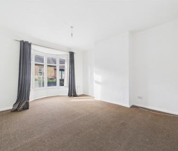 3 bedroom apartment to rent - Photo 1