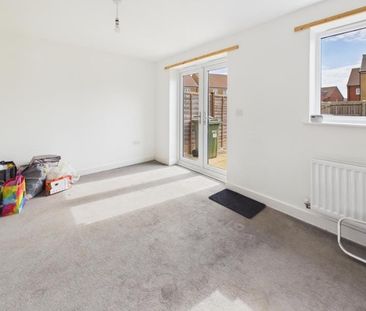 Rudge Close, Hardwicke - Photo 1