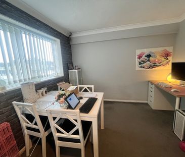 Wheatcroft Drive, Chelmsley Wood, Birmingham - Photo 2