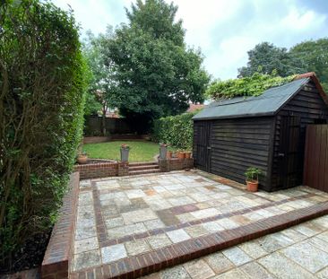 Lemsford Lane, Welwyn Garden City, Hertfordshire, AL8 6YJ - Photo 6