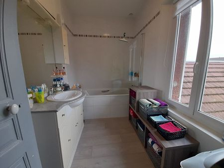 Location maison 4 pièces, 105.91m², Fleury - Photo 4