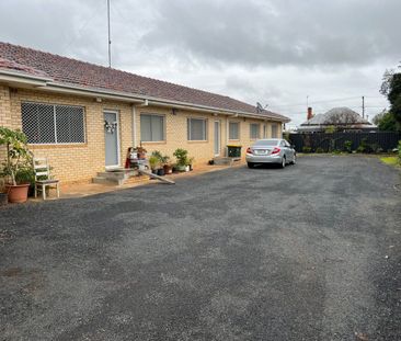 2 Bedroom Unit - Photo 4