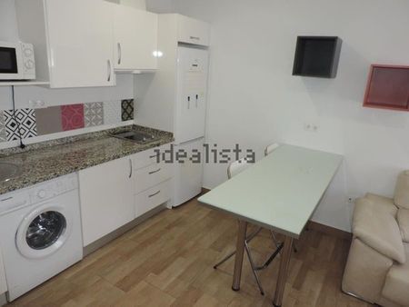 Alquiler de piso en Calle Lucientes, 12 - Photo 3