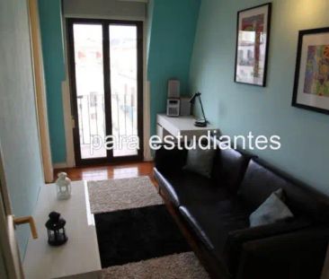 Piso en alquiler en Centro - Photo 1