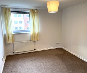 16 Thorter Neuk, City Quay, City Centre, Dundee - Photo 3