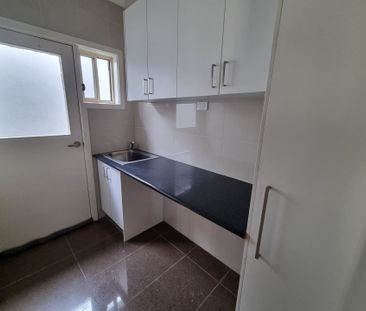 Low Maintenance Unit - Photo 6