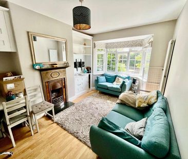 Fieldview Room 2 - Photo 1