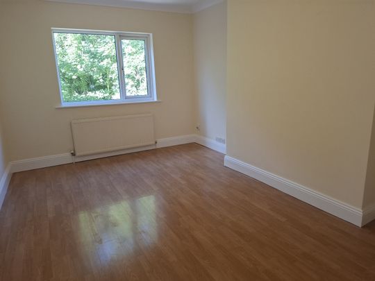 One Bedroom First Floor Flat - Photo 1