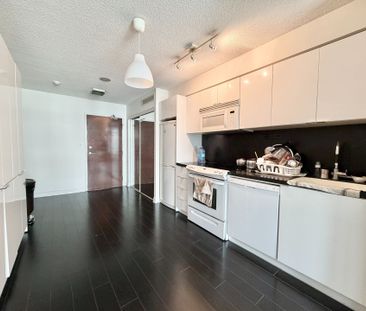 For Lease - 10 Capreol Court Unit# 717, Toronto, Ontario - Photo 4