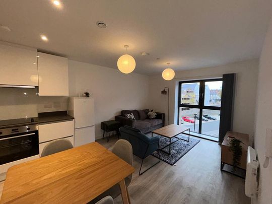 1 bedroom flat to rent - Photo 1