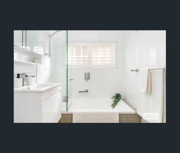 Sunsoaked Family Home - Photo 5