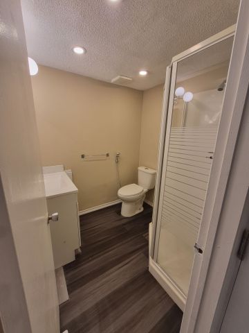 For Lease - 3 Plumbrook Crescent Unit# Ground, Toronto, Ontario - Photo 5