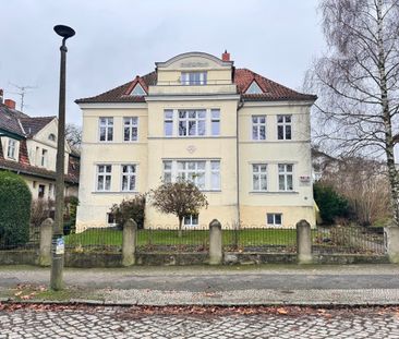 Traumhafte 2-Etagen-bel étage: 6 Zimmer in Villa am Ziegelsee mit G... - Photo 2