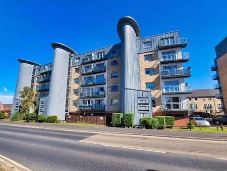 2 bedroom apartment to rent - Photo 4