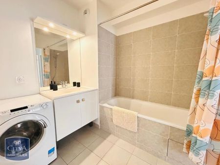 Appartement à louer 4 pièces 86m² - Photo 3