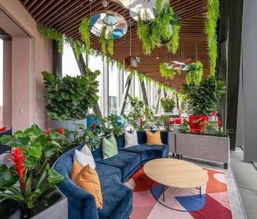 Portlands Place, East Village, Stratford, E20 - Photo 1